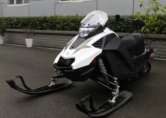 Снегоход ULAR 220 в Люберцах