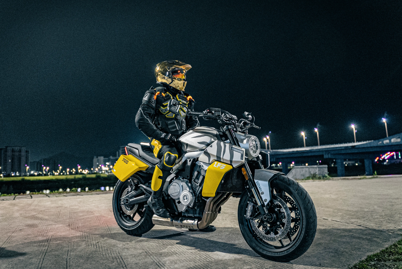 Мотоцикл Benda LFS 700 в Люберцах