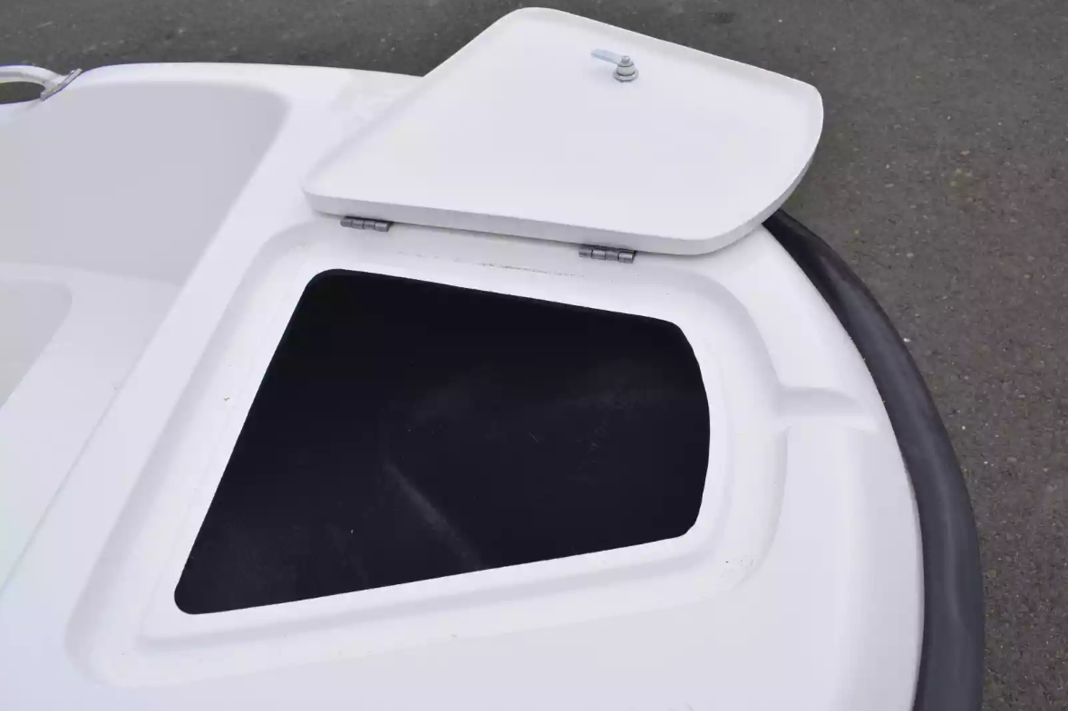 Стеклопластиковая лодка Пингвин New (тримаран) в Люберцах