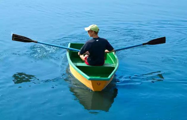 Стеклопластиковая лодка Малютка в Люберцах
