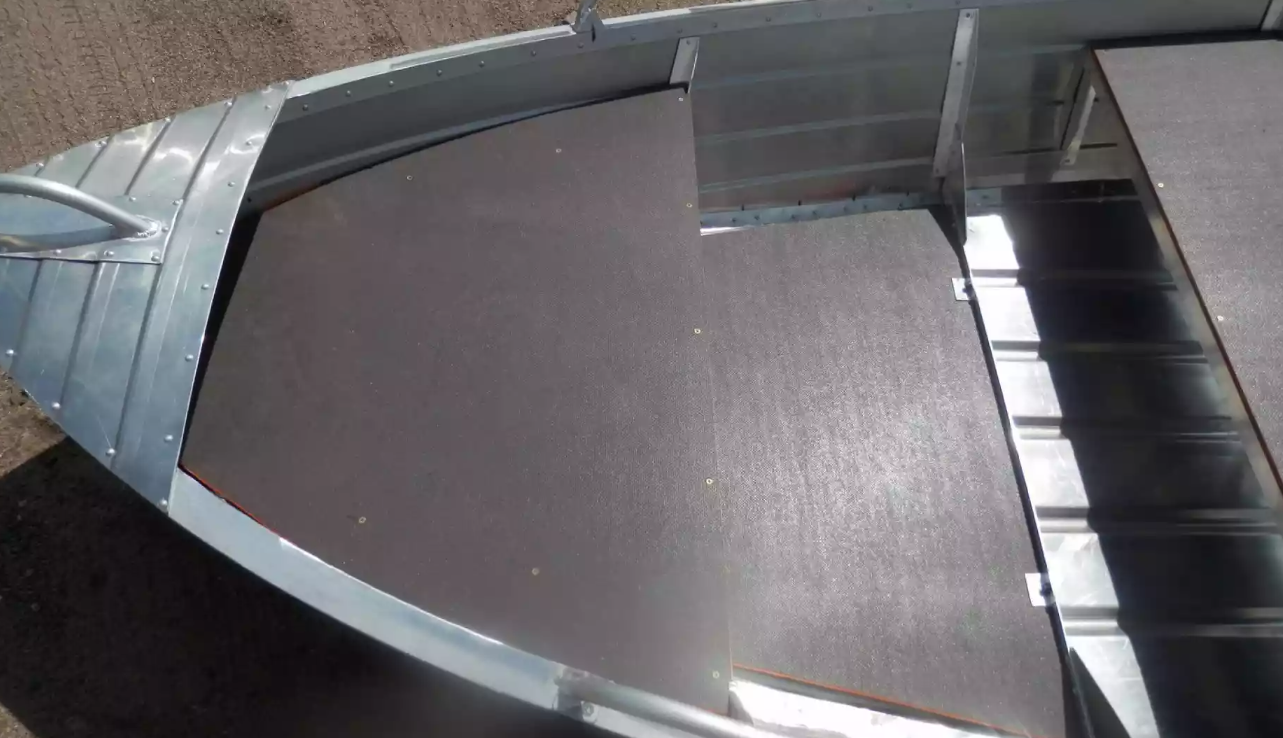 Алюминиевая лодка Вятка-Профи 32 в Люберцах