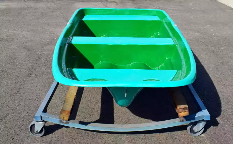 Стеклопластиковая лодка Старт (тримаран) в Люберцах