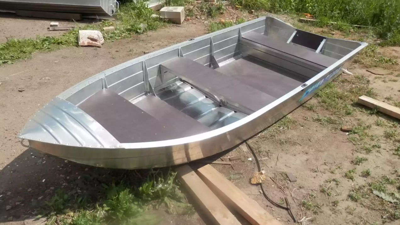 Алюминиевая лодка Вятка-Профи 32 в Люберцах