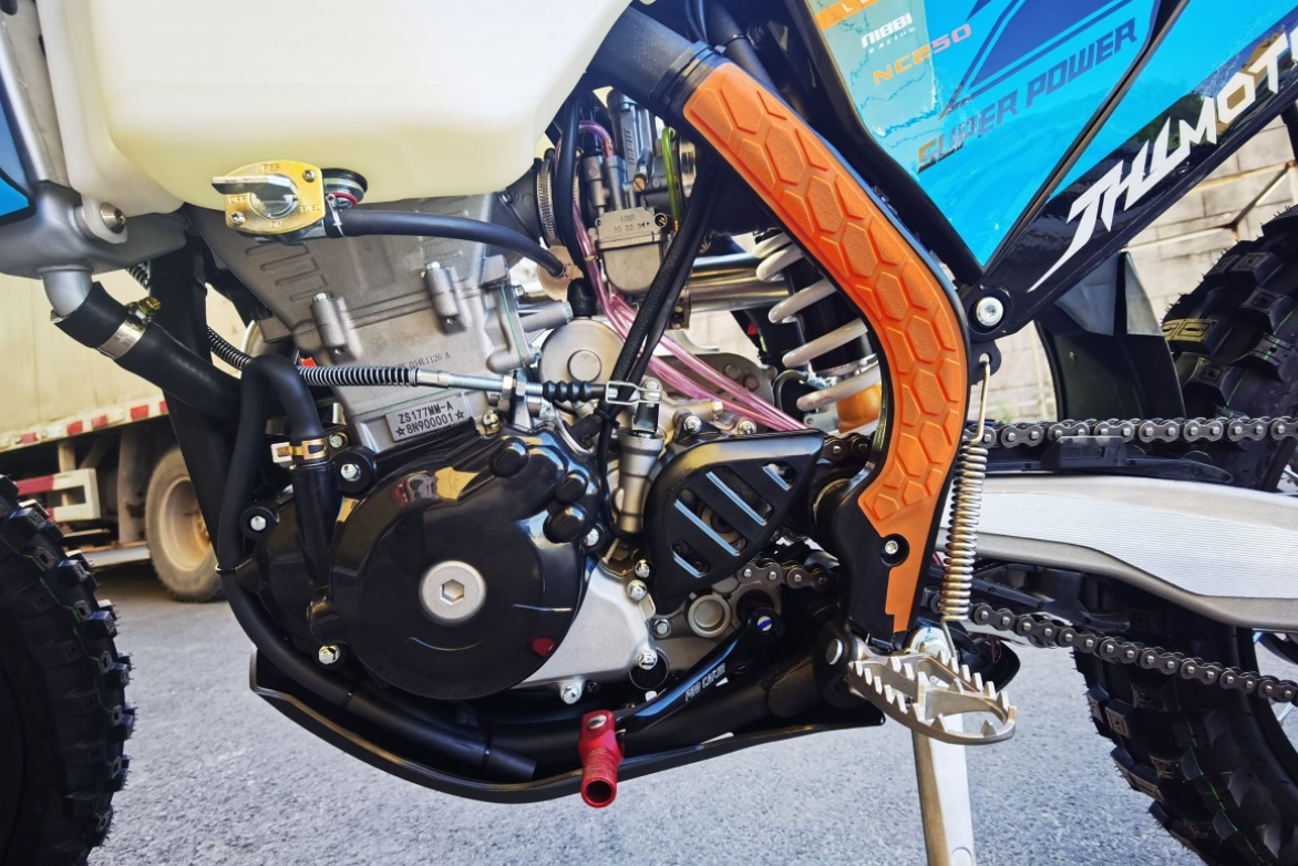 Мотоцикл JHLMOTO JHL Z7 NC250S (177MM-A) в Люберцах