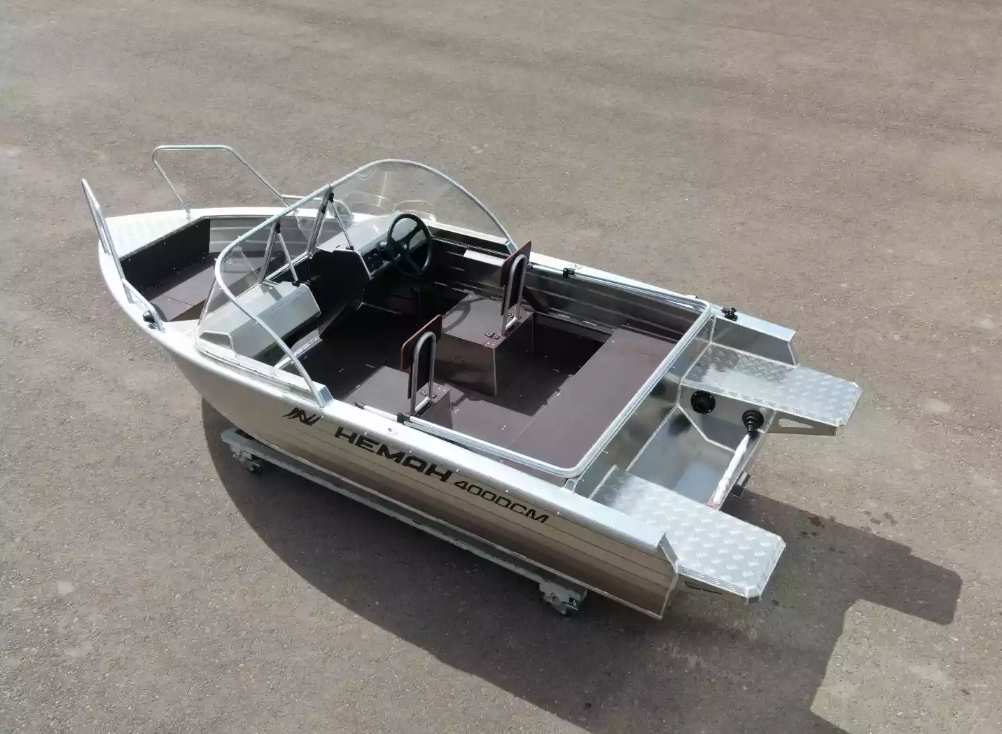 Алюминиевая лодка  Неман-400 DCM NEW в Люберцах