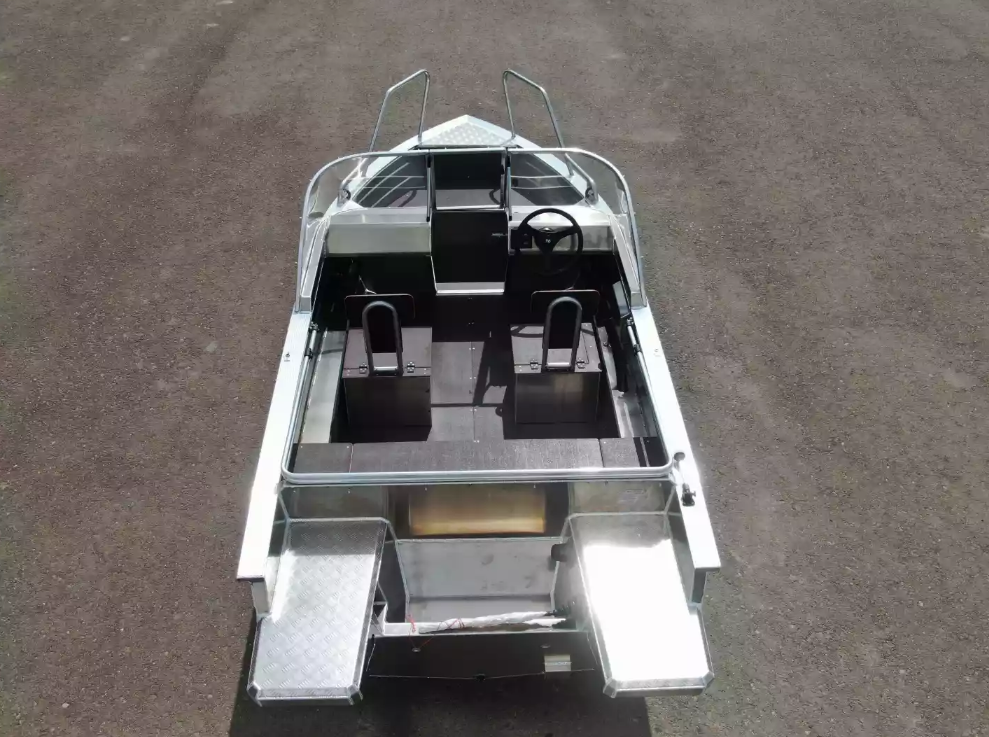 Алюминиевая лодка  Неман-400 DCM NEW в Люберцах