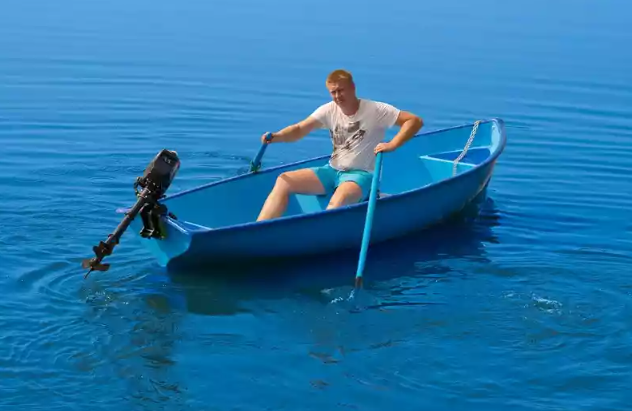 Стеклопластиковая лодка Омуль в Люберцах