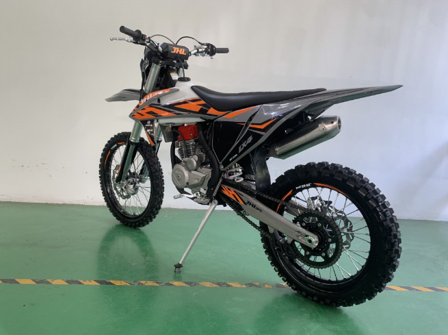 Мотоцикл JHLMOTO JHL LX4 CB300RL (175FMN) в Люберцах