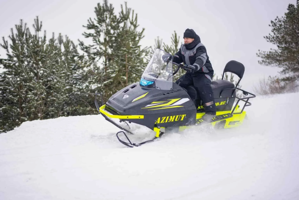 Миниснегоход Бурлак Азимут 24 л.с. , эл.запуск, реверс, тормоз гидравл, капот черный в Люберцах