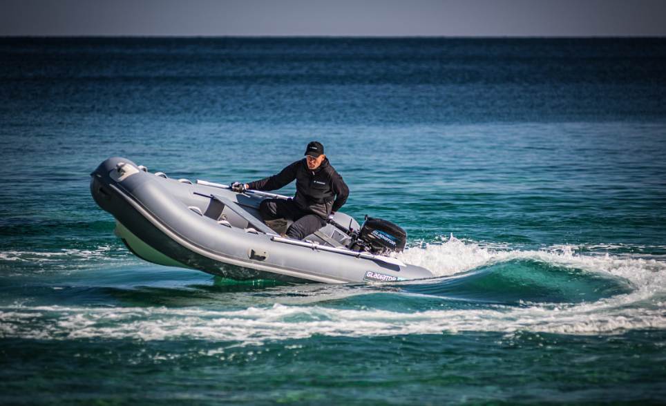 Лодка GLADIATOR RIB380AL в Люберцах