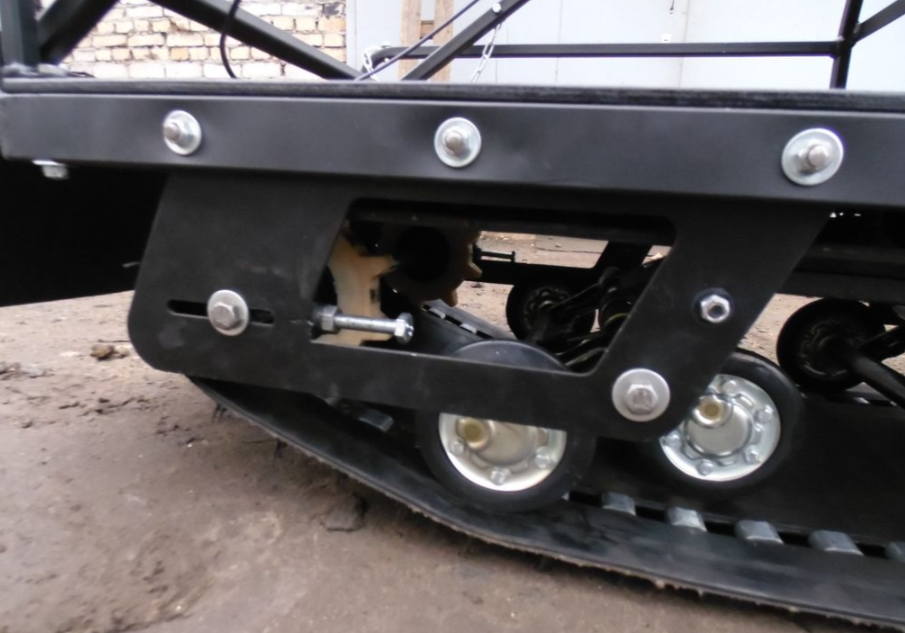 Мотобуксировщик AhtaR Зима 9 л/с с вариатором в Люберцах