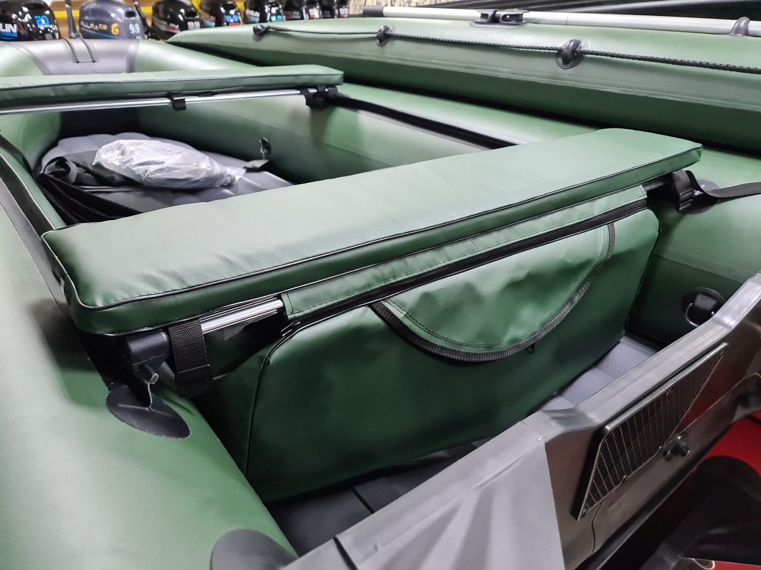 КОМПЛЕКТ МЯГКИХ НАКЛАДОК С СУМКОЙ ДЛЯ ЛОДОК 110Х20 ЗЕЛЕНЫЙ в Люберцах