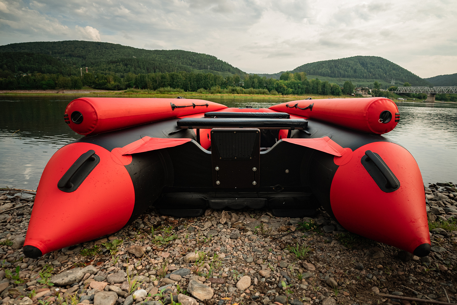 Лодка MISHIMO RIVER FJET PRO 410  под водомет в Люберцах