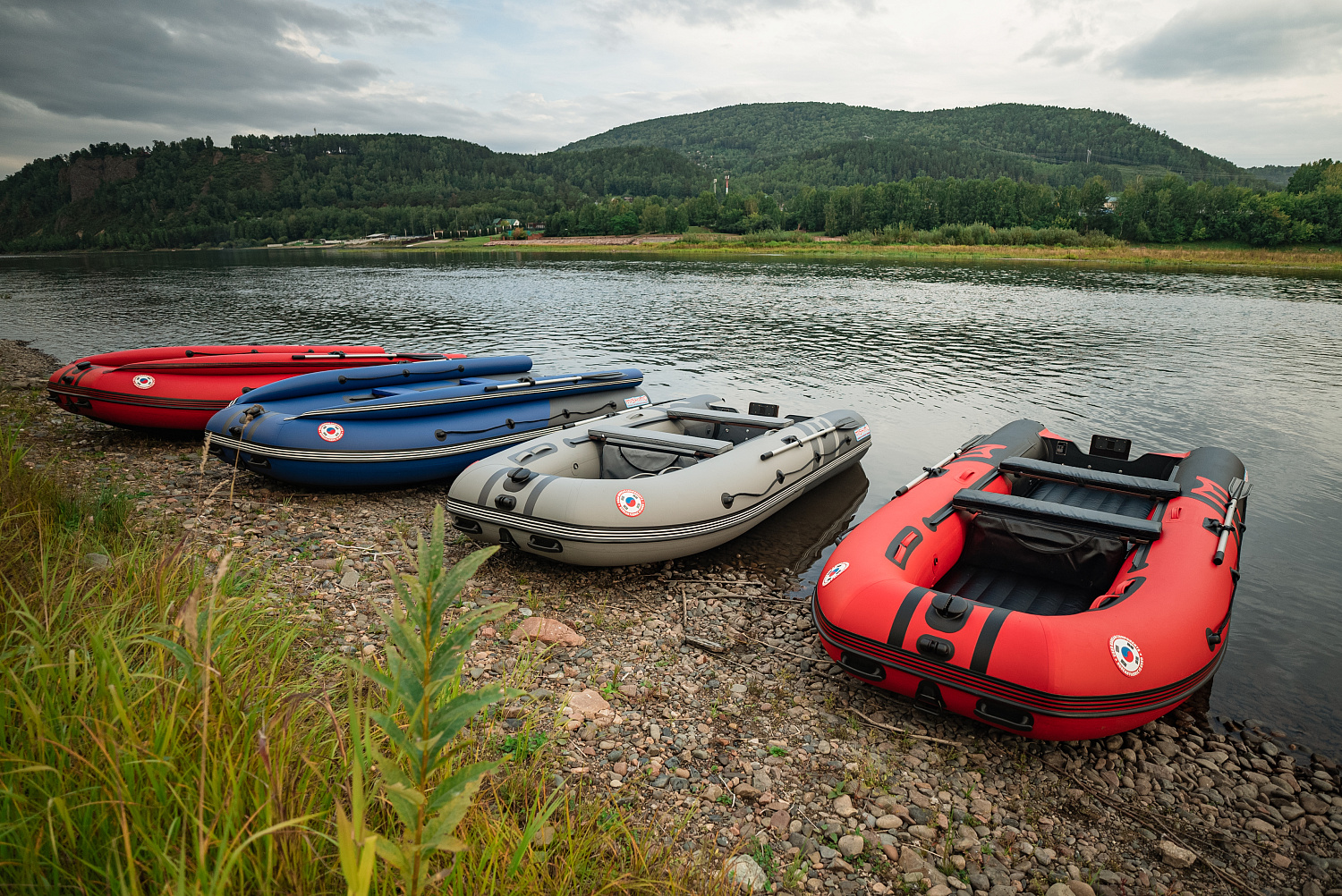 Лодка MISHIMO RIVER FJET PRO 410  под водомет в Люберцах