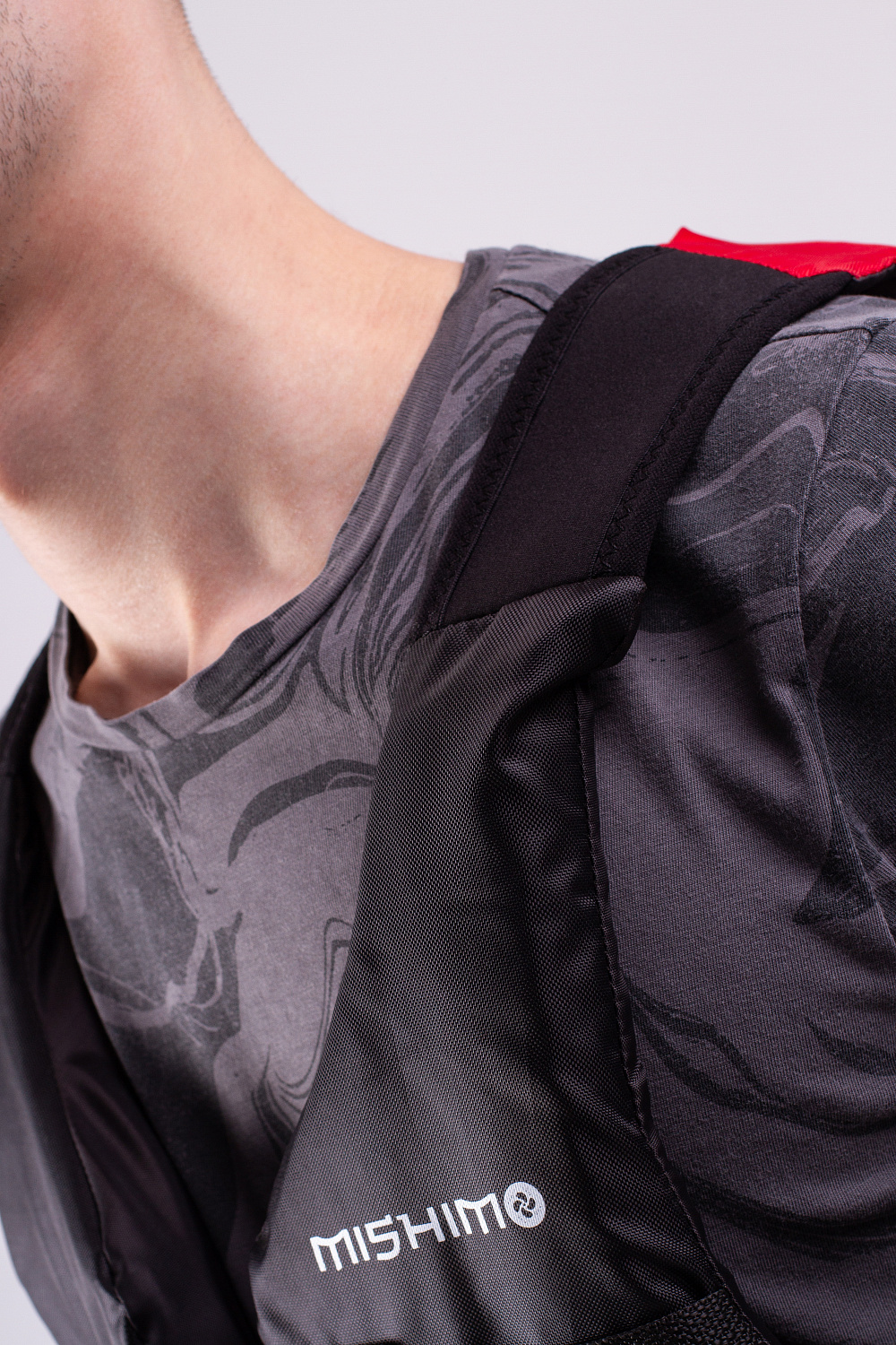 Жилет спасательный MISHIMO PRO Премиум качества Черно-красный в Люберцах